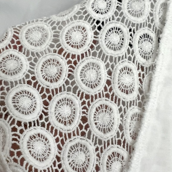 Lilly Pulitzer For Target Top White Eyelet Side Zip Cotton Crop Top Size XXL - Picture 10 of 11
